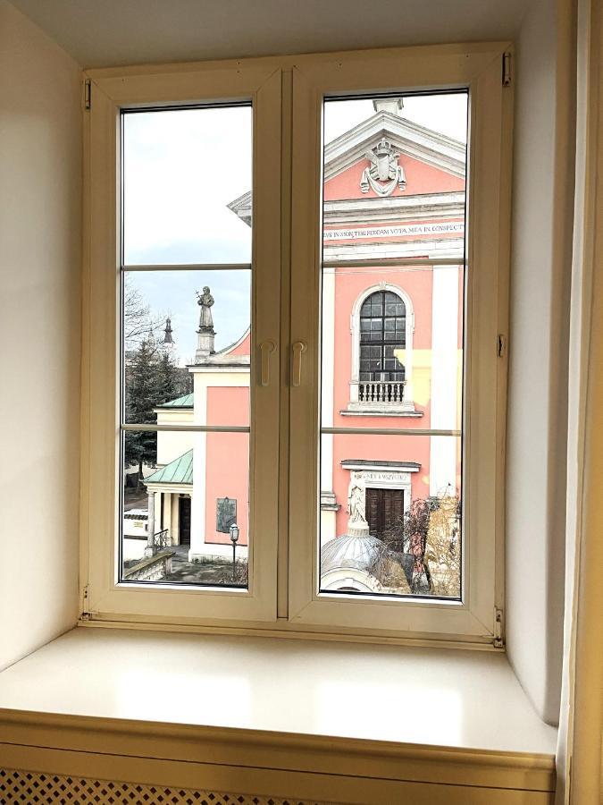 Warsaw Miodowa Apartments - Old Town - Stare Miasto Buitenkant foto